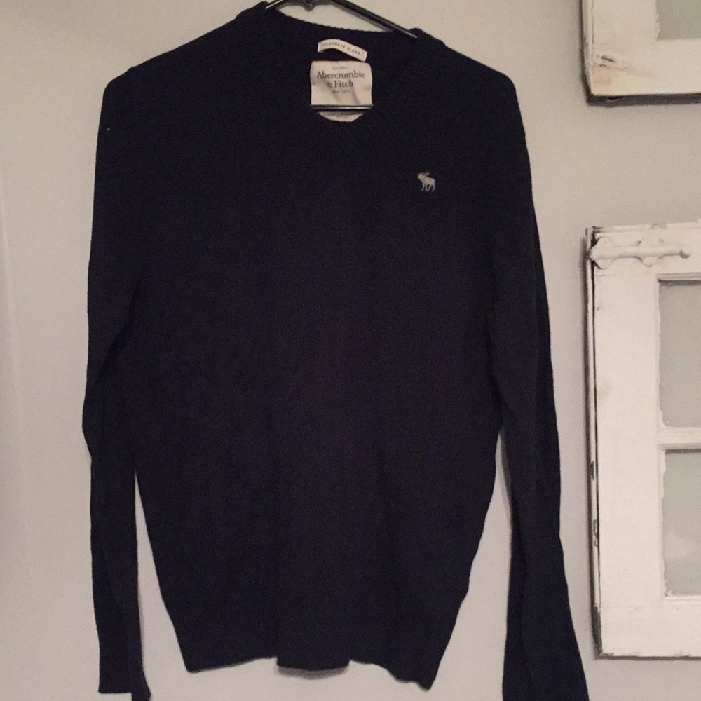 Abercrombie & Fitch | Abercrombie & Fitch V-neck cashmere sweater